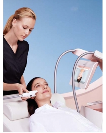 Soin Repulpant Anti-âge - Endermologie® Visage - Cellu M6 Alliance®